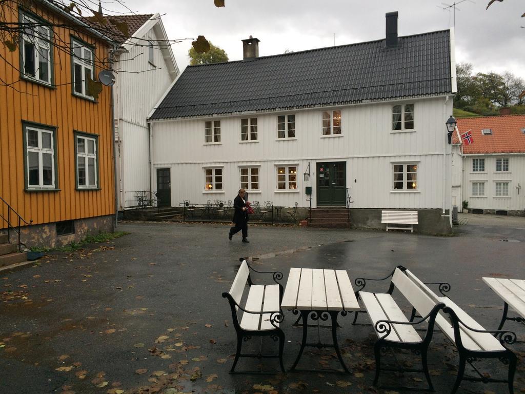 Gjestehuset Ibsen Grimstad  Oda fotoğraf