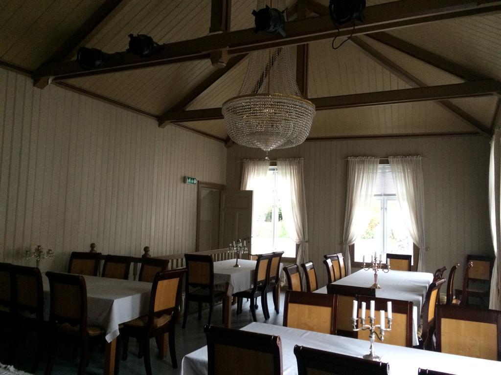 Gjestehuset Ibsen Grimstad  Dış mekan fotoğraf