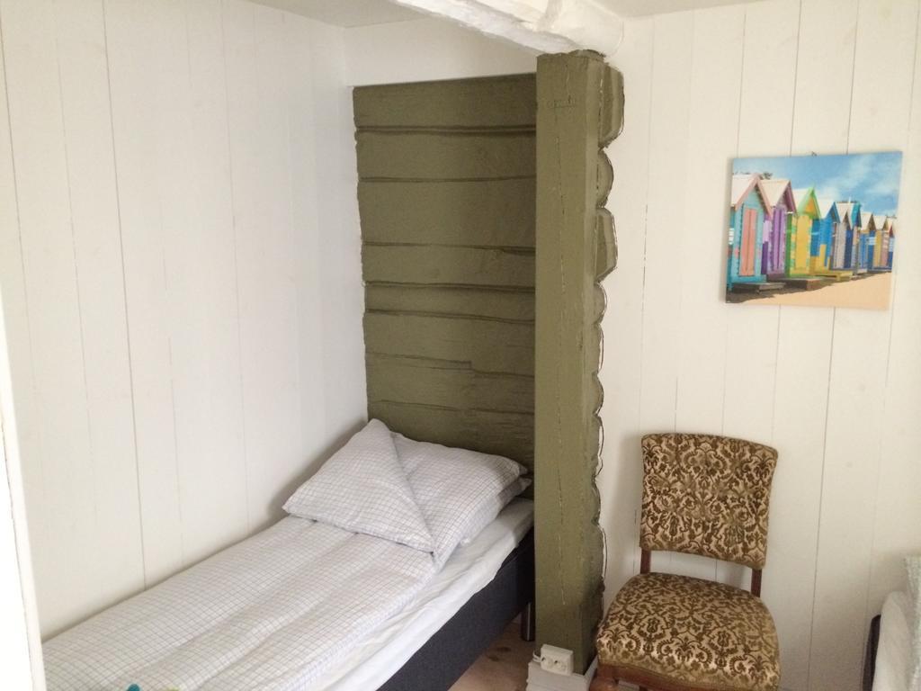 Gjestehuset Ibsen Grimstad  Oda fotoğraf