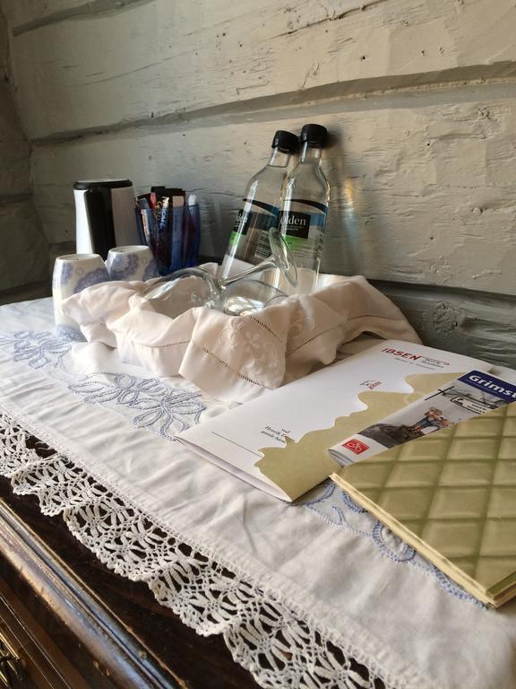 Gjestehuset Ibsen Grimstad  Dış mekan fotoğraf