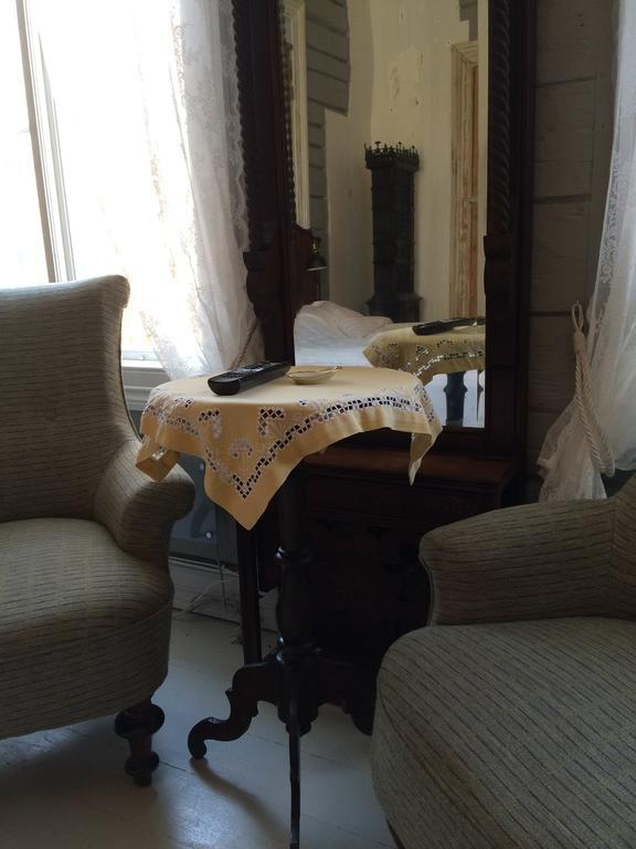 Gjestehuset Ibsen Grimstad  Dış mekan fotoğraf